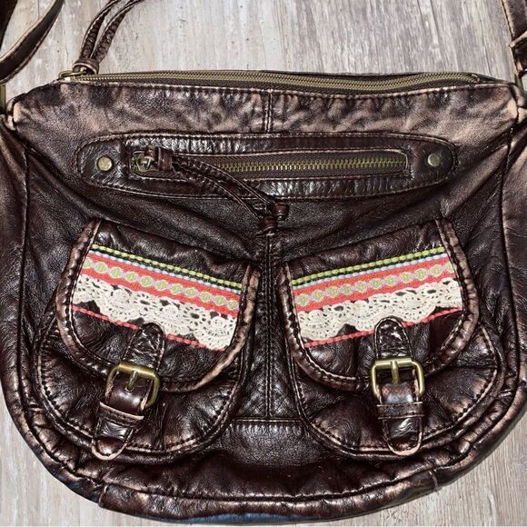 T shirt and jeans co sweet little bag with lace pockets - Picture 4 of 11